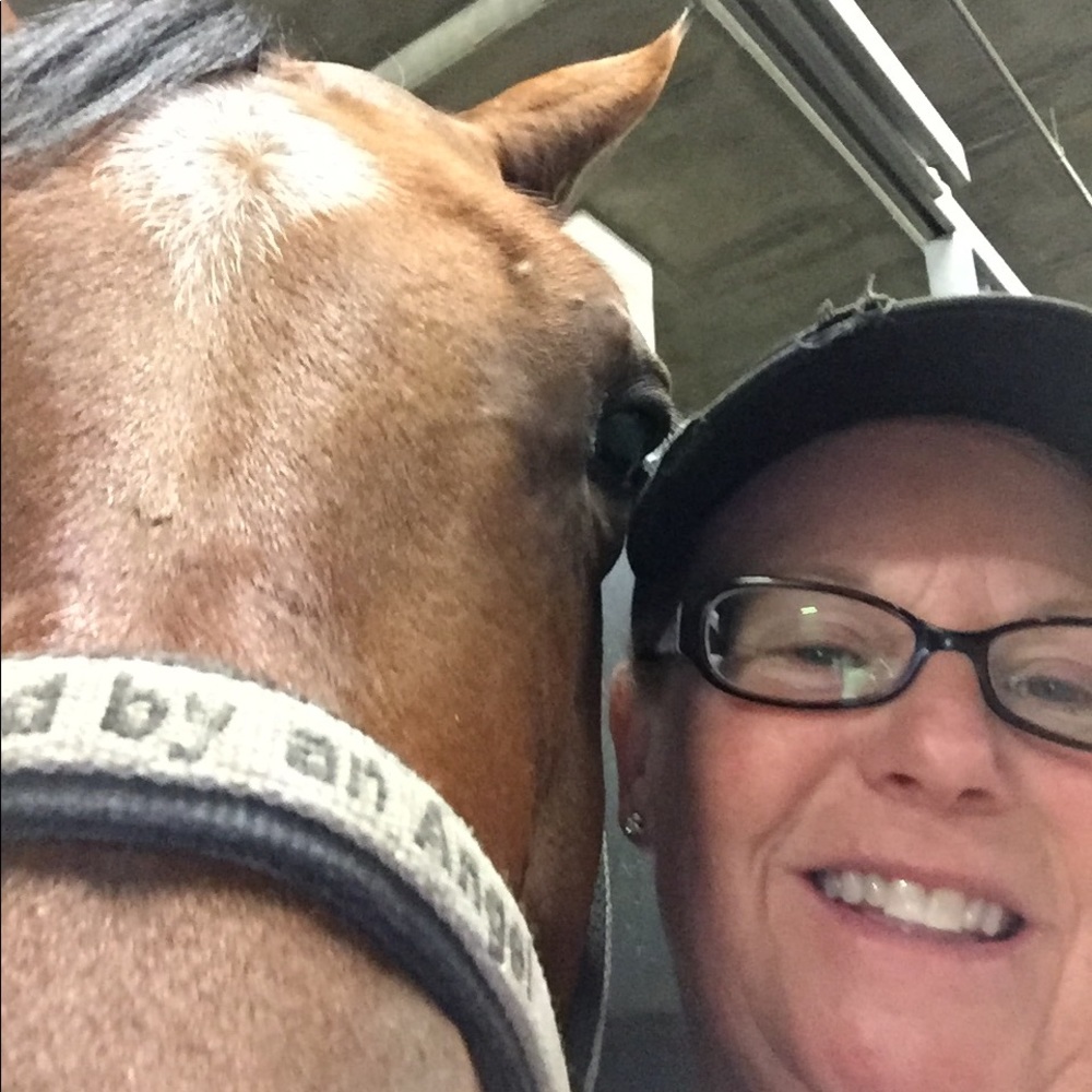 Meet your Posher, Julie